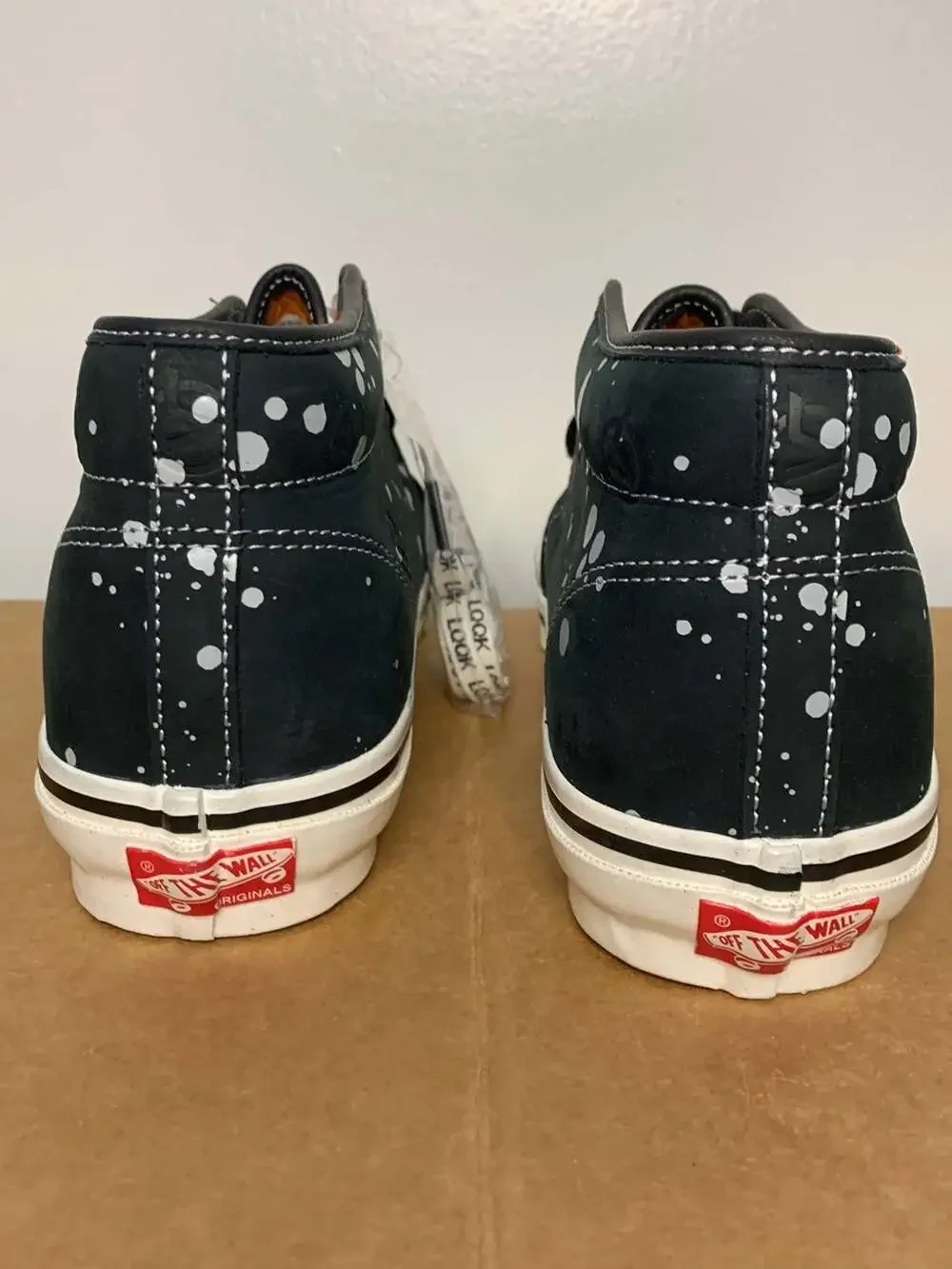 New Vans LQQK Studios Chukka Boot LX, Men Size 8.5, Women Size 10